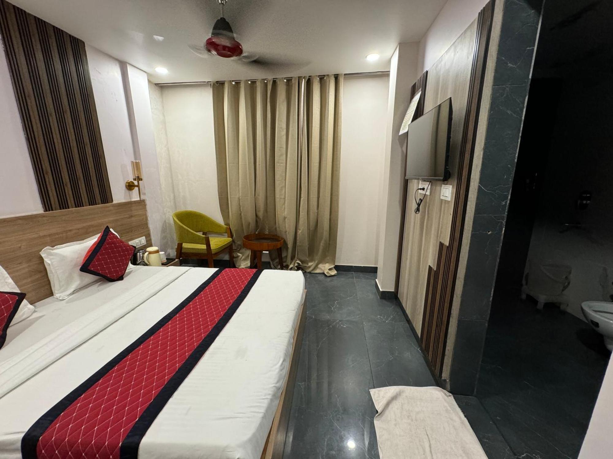Namay Inn By T And M Hotels Haridwar Bagian luar foto
